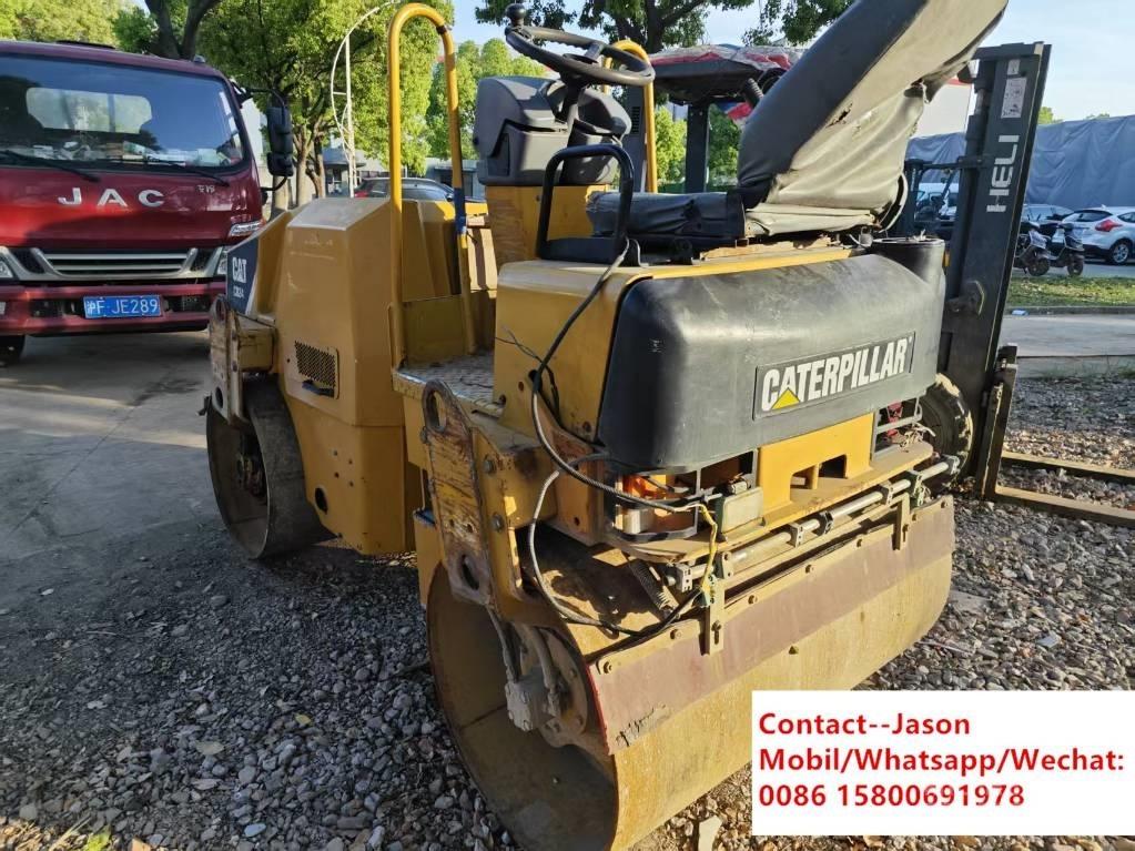 CAT CB 24 Rodillos de doble tambor