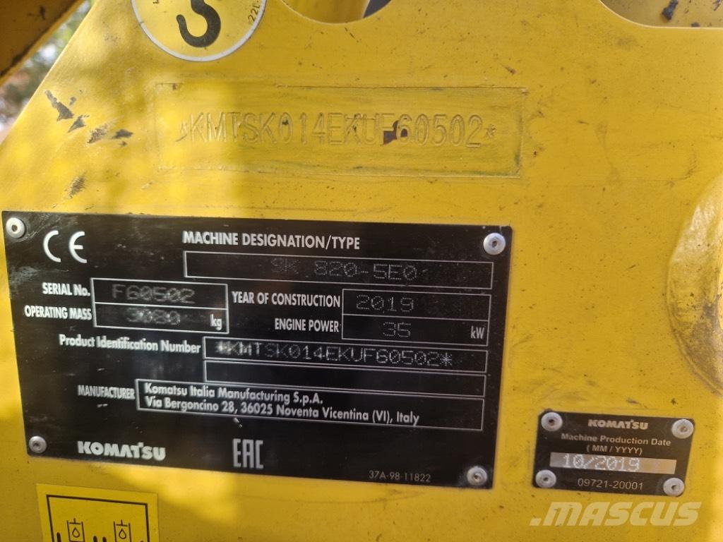 Komatsu SK 820-5 Minicargadoras
