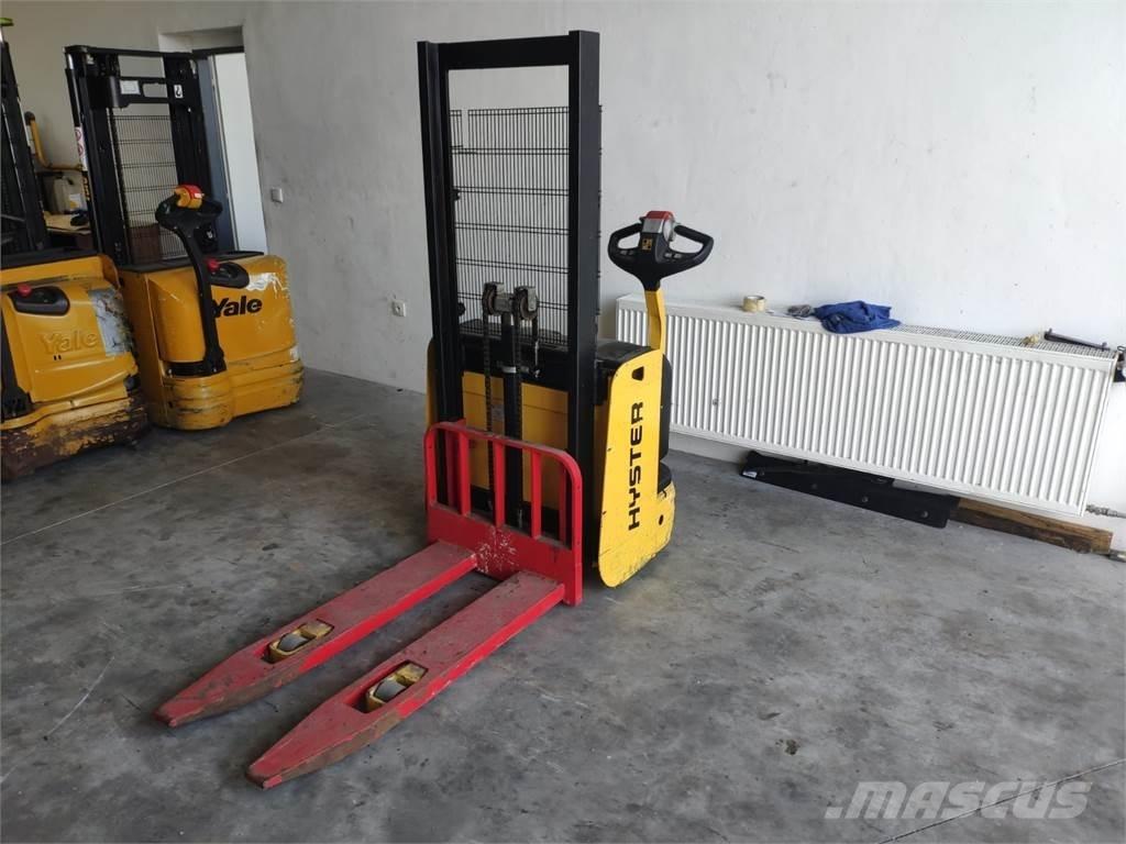 Hyster S1.0E Apiladores eléctricos