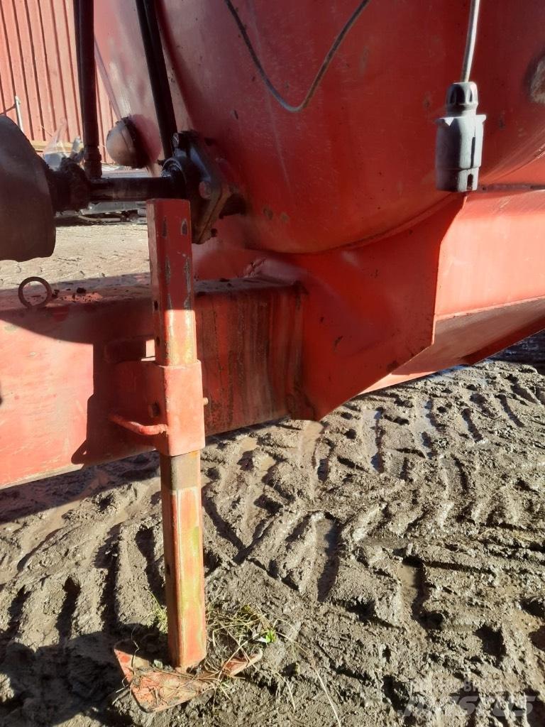 Vepi 11.6 m3 Cisternas o cubas esparcidoras de purín