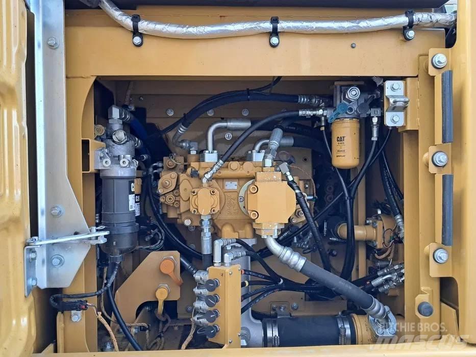 CAT 323 F L Excavadoras de cadenas