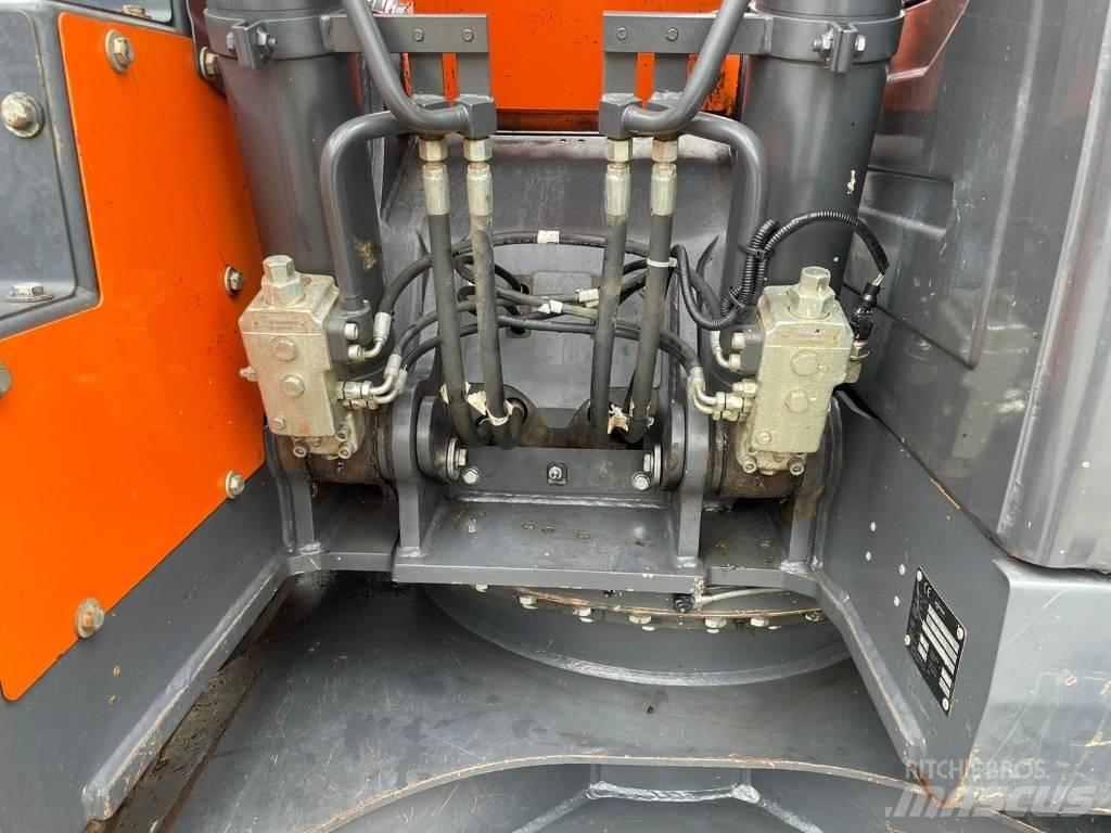 Doosan DX 140 LCR Excavadoras de cadenas