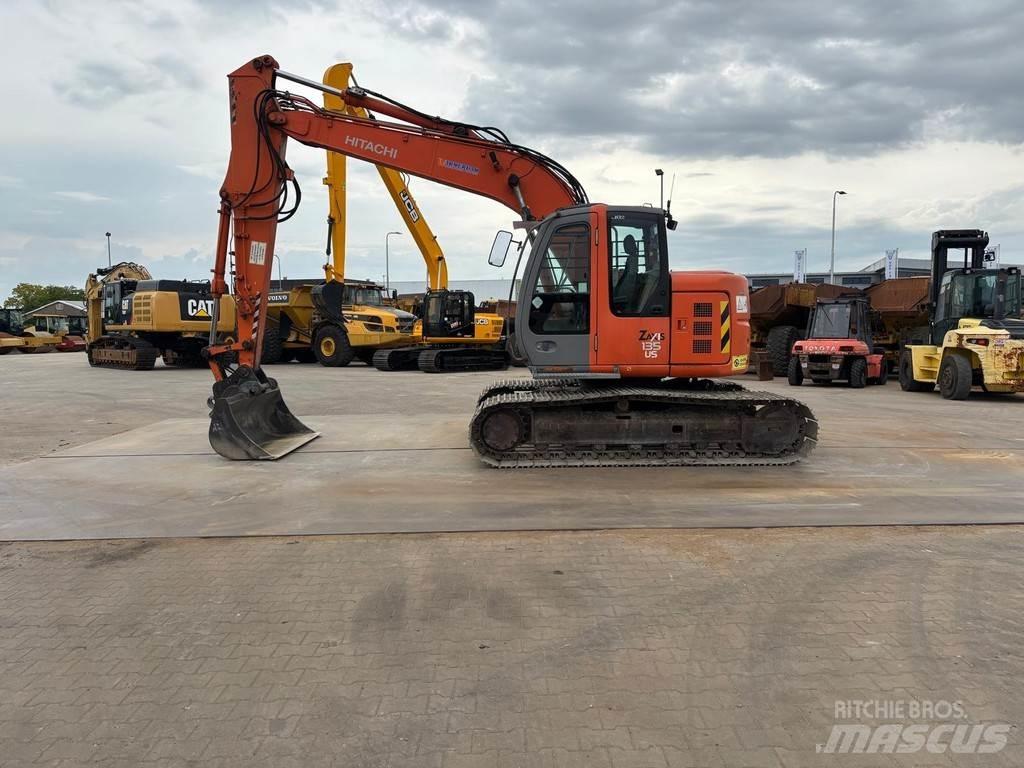 Hitachi ZX135US Excavadoras especiales