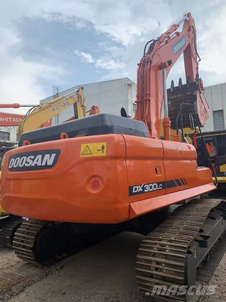 Doosan dx300 Excavadoras de cadenas