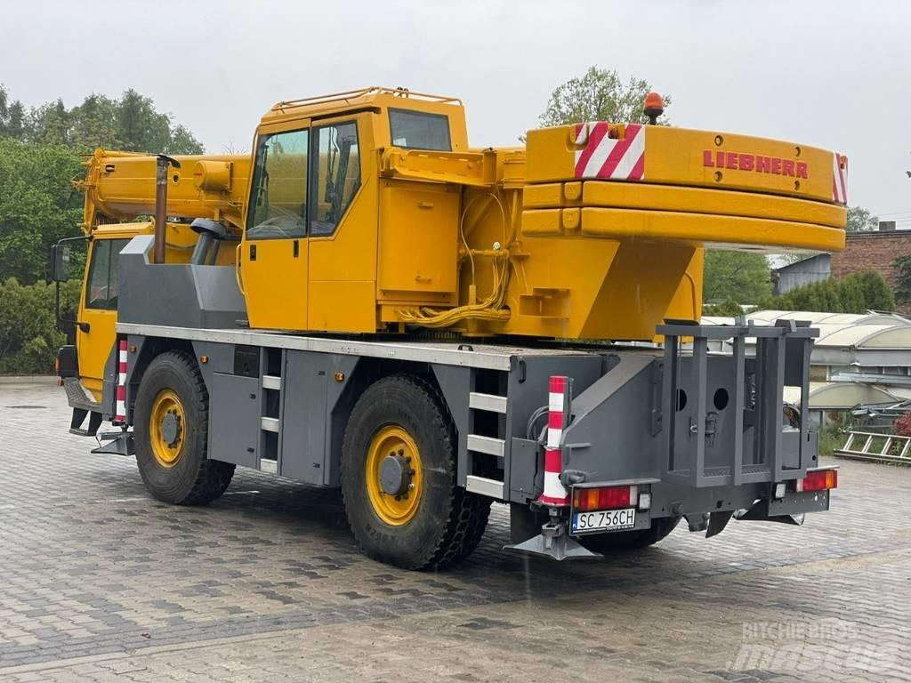 Liebherr LTM 1030/2 Grúas todo terreno