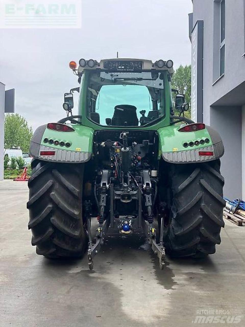 Fendt 724 vario Tractores