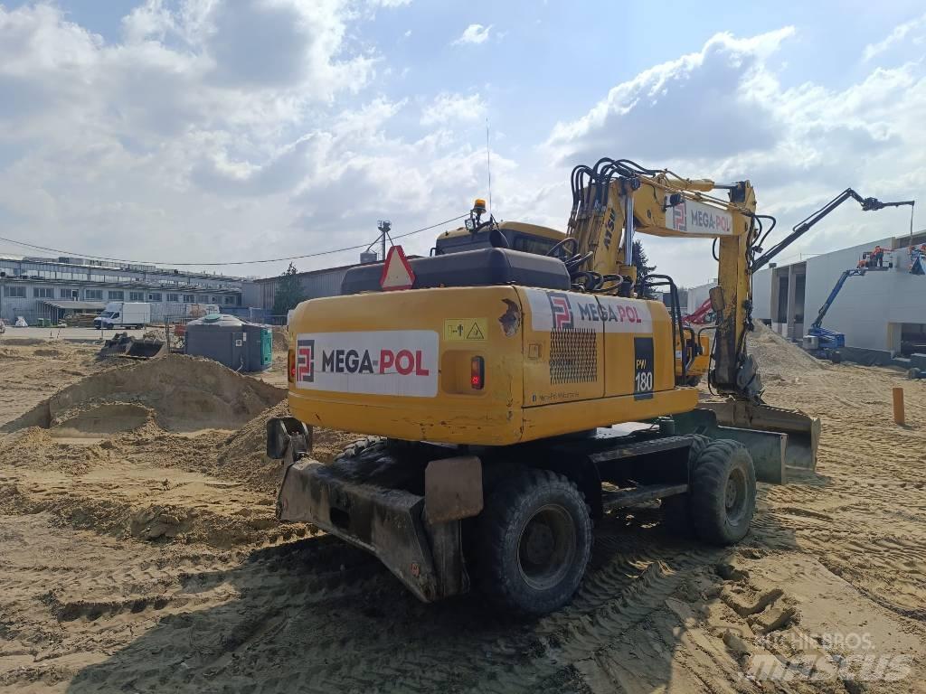 Komatsu PW180-7E0 Excavadoras de ruedas