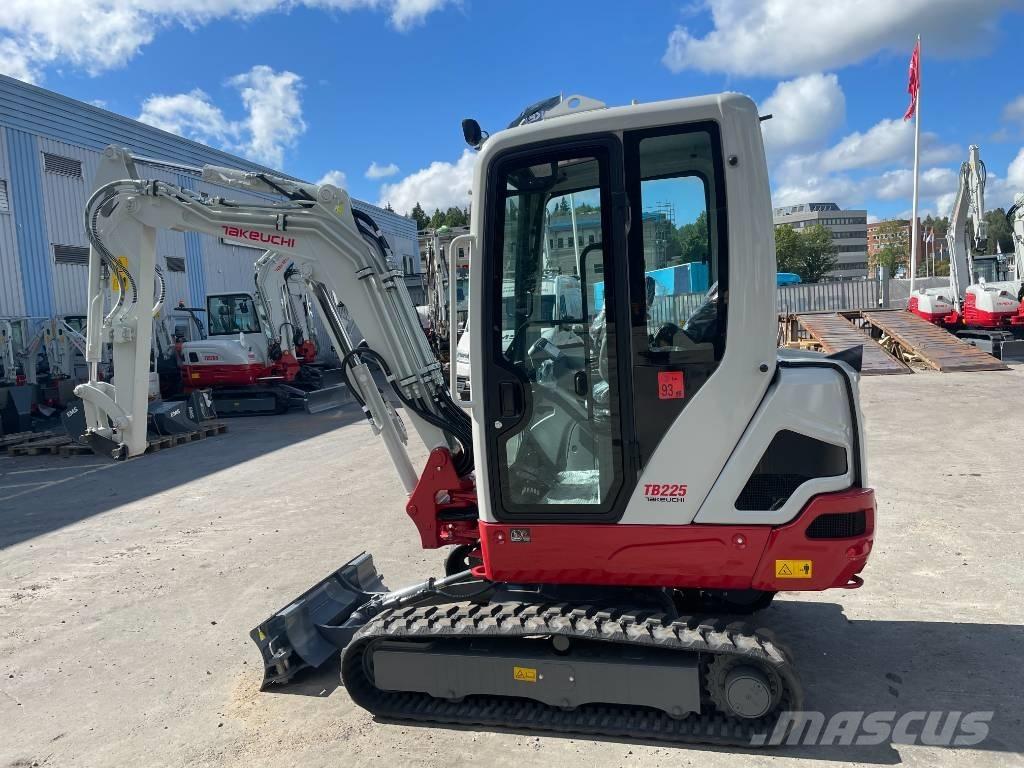 Takeuchi TB 225 Mini excavadoras < 7t