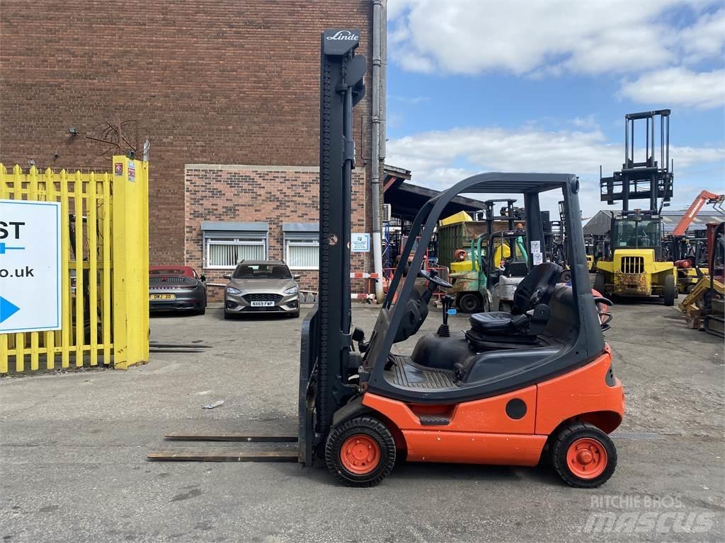 Linde H16T-03 Carretillas LPG