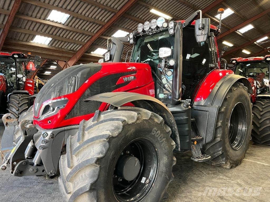 Valtra T235 Tractores