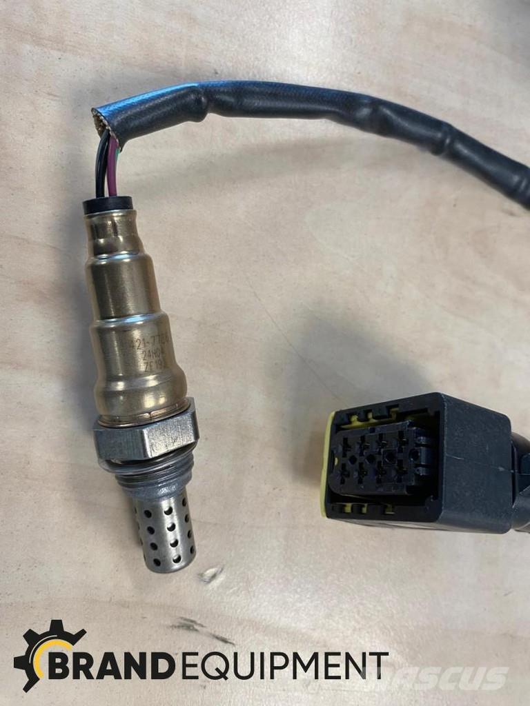 CAT - c4.4    421-7786 Electrónicos