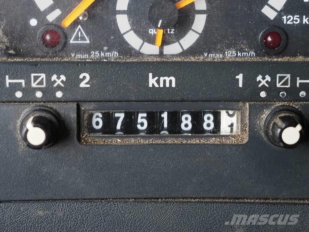 Scania 94 D 260 Camiones plataforma