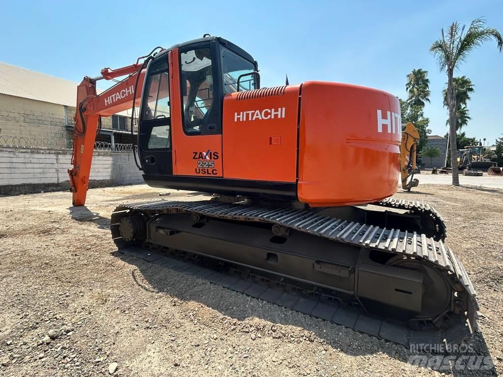 Hitachi ZX 225 Excavadoras de cadenas