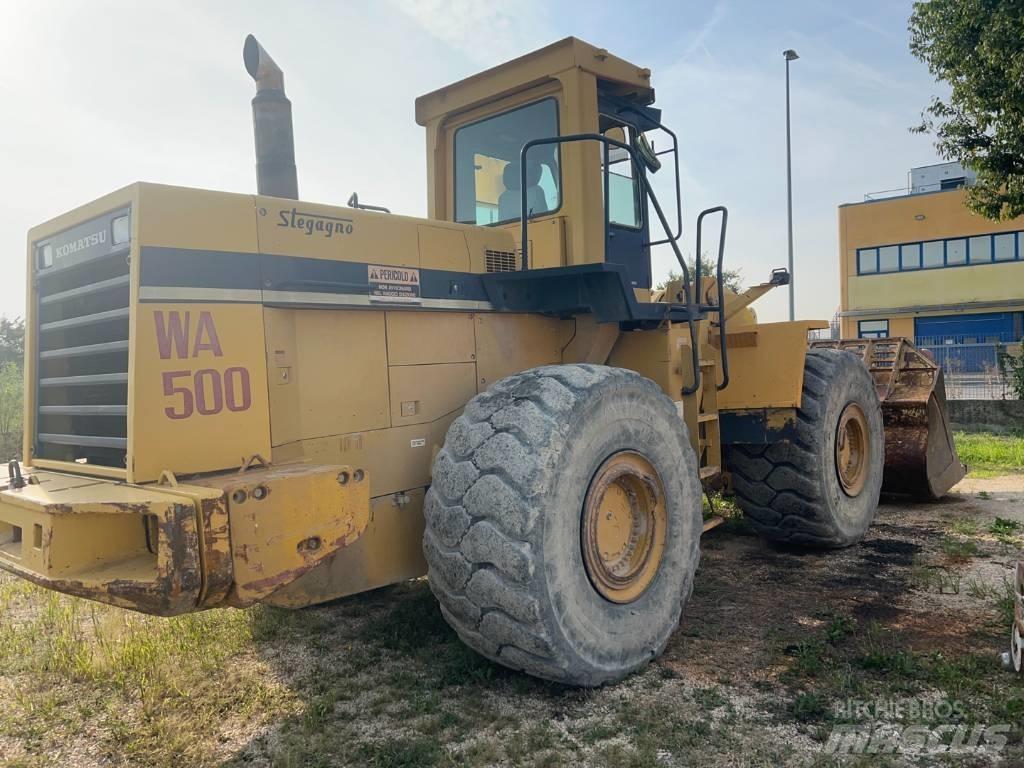 Komatsu WA 500-1 Cargadoras sobre ruedas