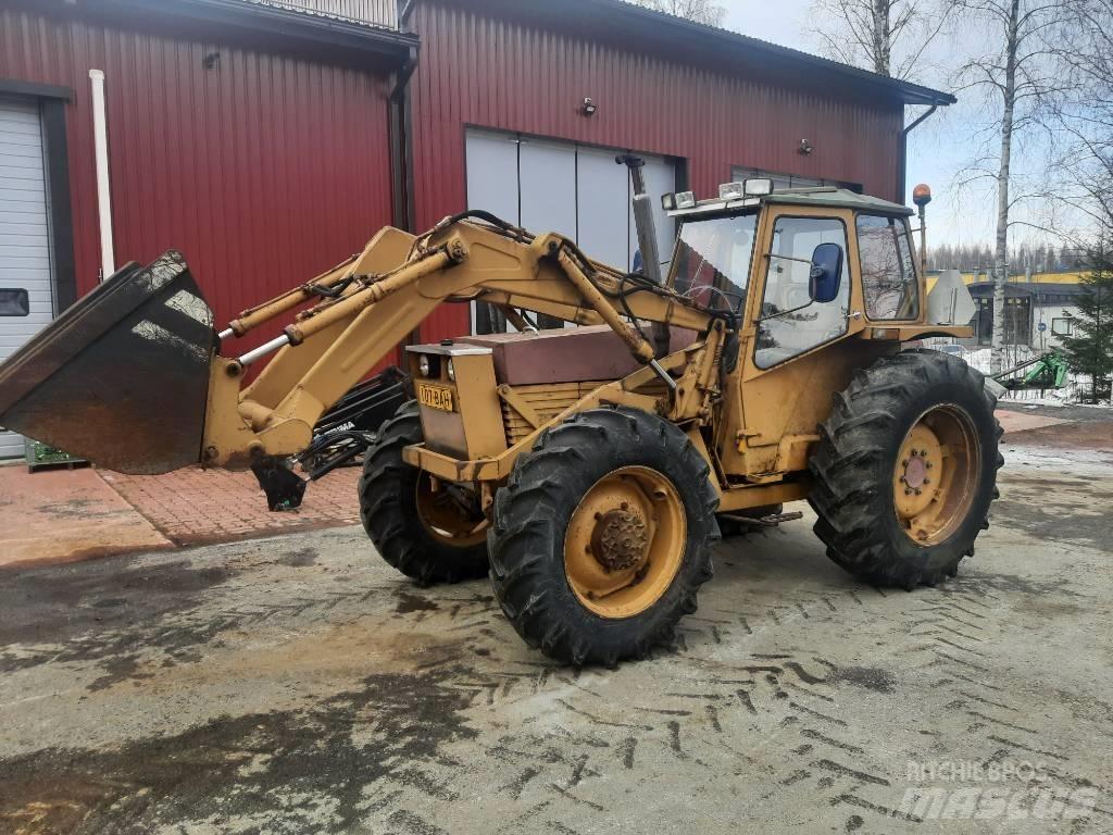 Valmet 702S 4 veto Tractores