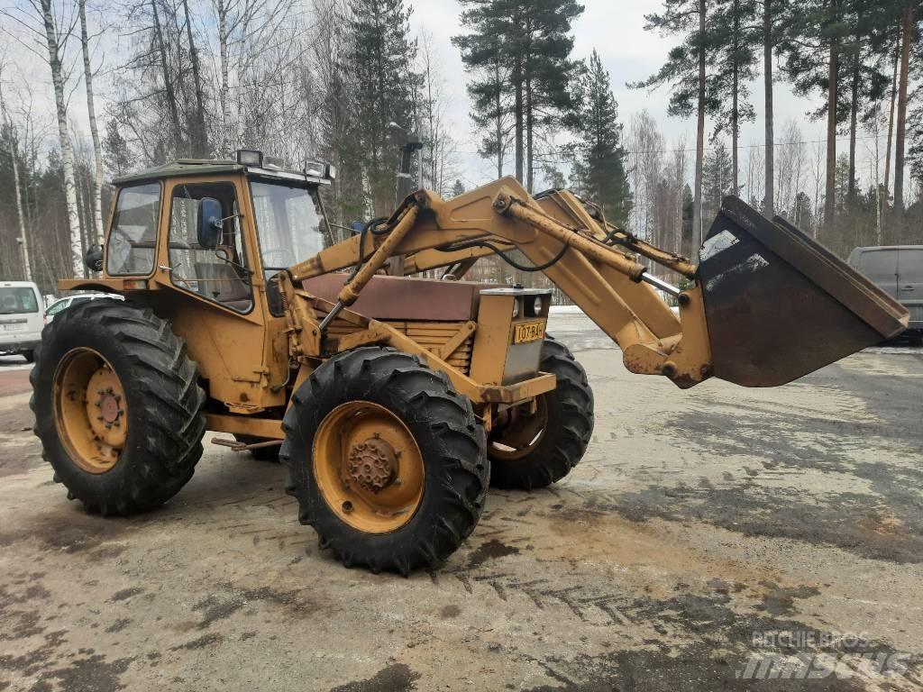 Valmet 702S 4 veto Tractores