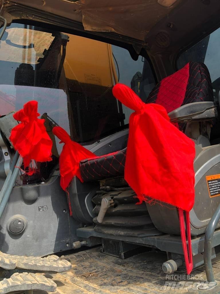 Hyundai 275VS Excavadoras de cadenas