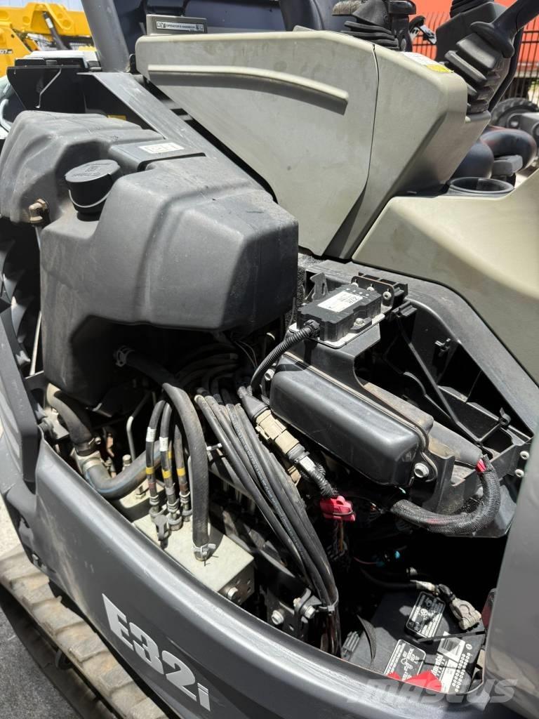 Bobcat E 32i Mini excavadoras < 7t