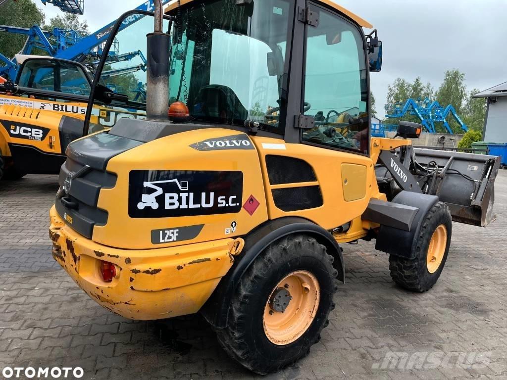 Volvo L 25 F Cargadoras sobre ruedas