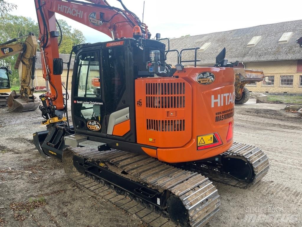 Hitachi ZX 135 US-7 Excavadoras de cadenas