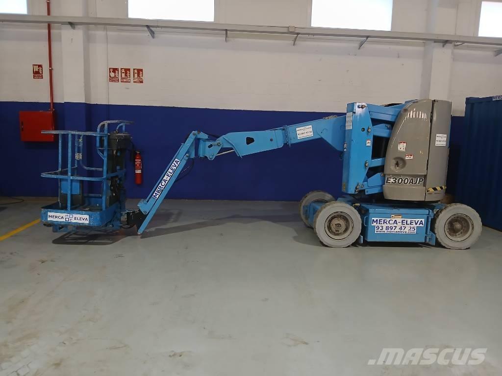 JLG E 300 AJP Plataforma de trabajo articulada