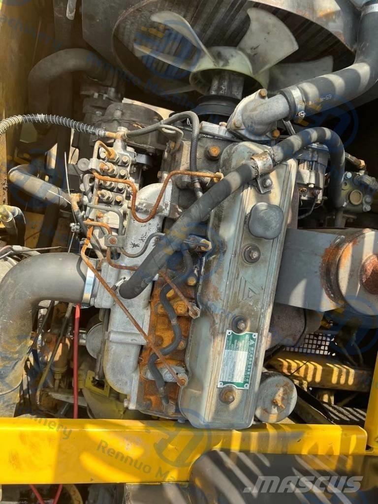Xinyuan XYB75 Excavadoras de ruedas