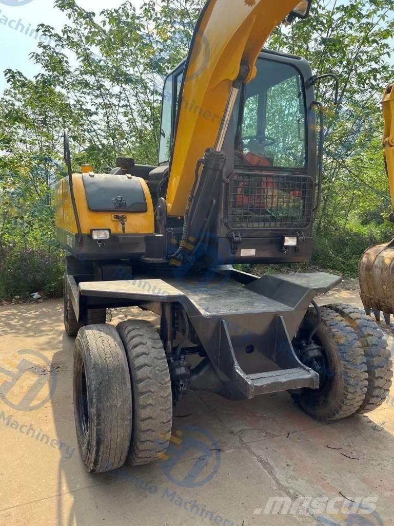Xinyuan XYB75 Excavadoras de ruedas