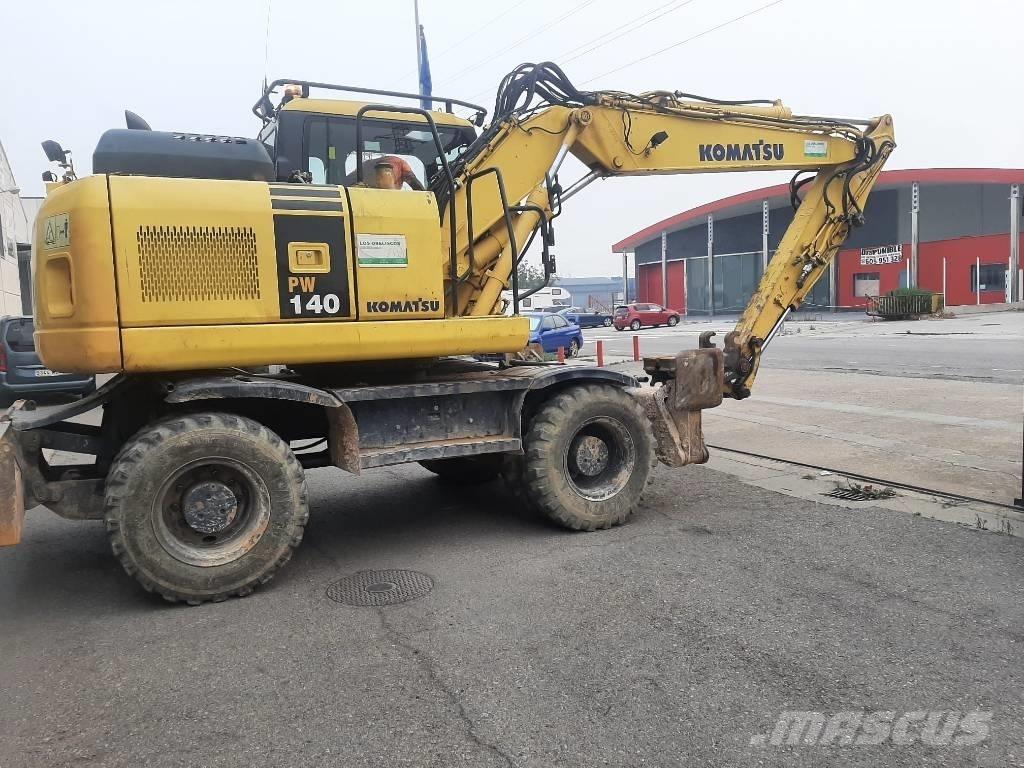 Komatsu PW 140-7 Excavadoras de ruedas