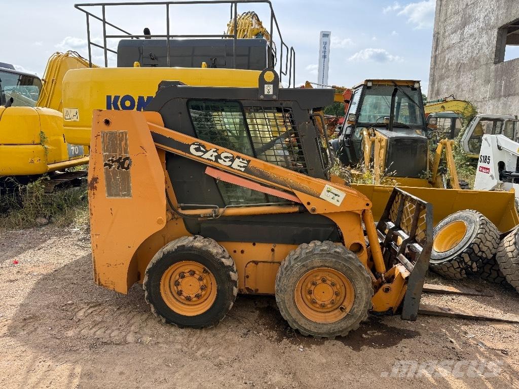 CASE 410 Minicargadoras