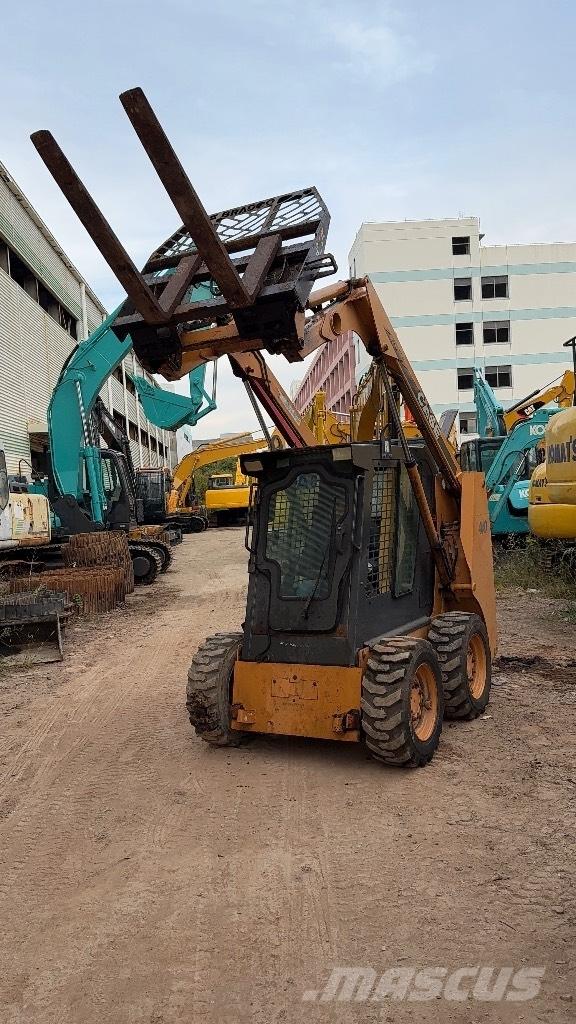 CASE 410 Minicargadoras