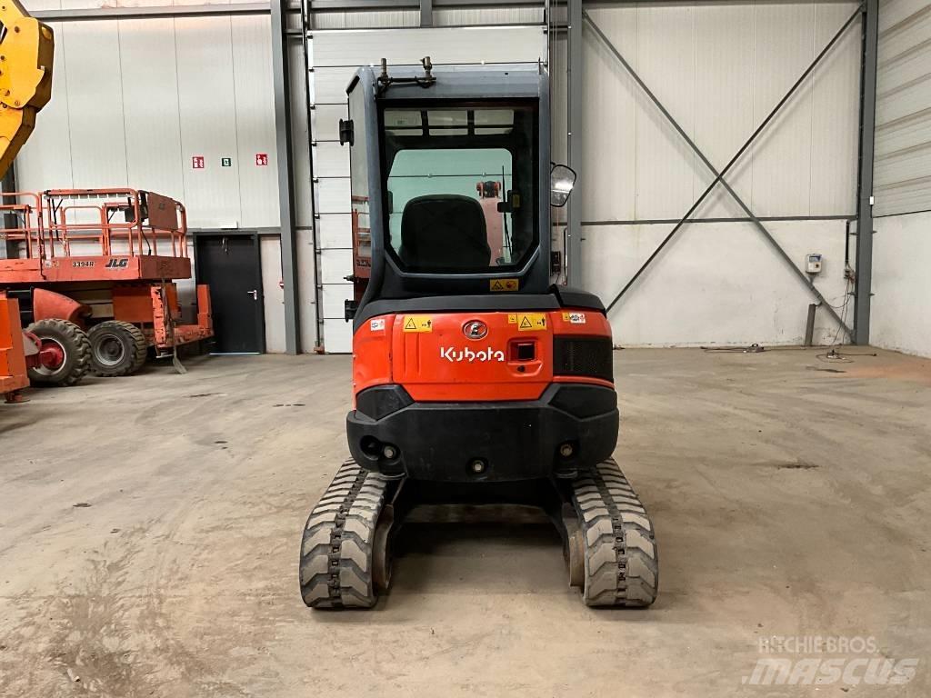 Kubota U 27-4 Mini excavadoras < 7t