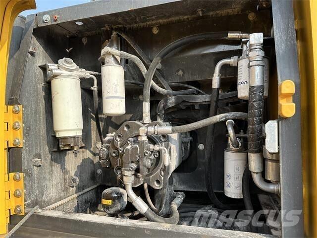 Volvo EC240 Excavadoras de cadenas