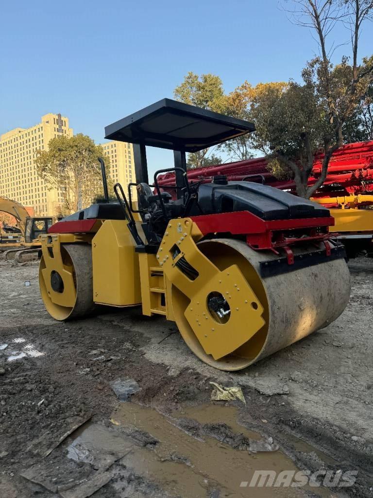 Dynapac CC 522 Rodillos de doble tambor