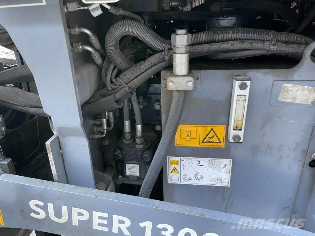 Vögele SUPER 1300-3I Asfaltadoras