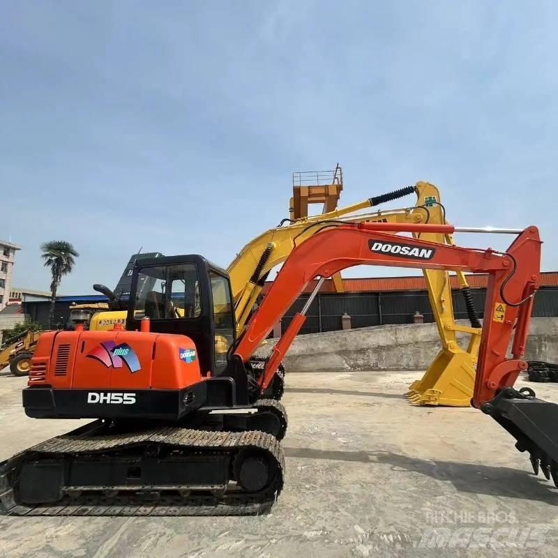 Doosan DH 55 Mini excavadoras < 7t