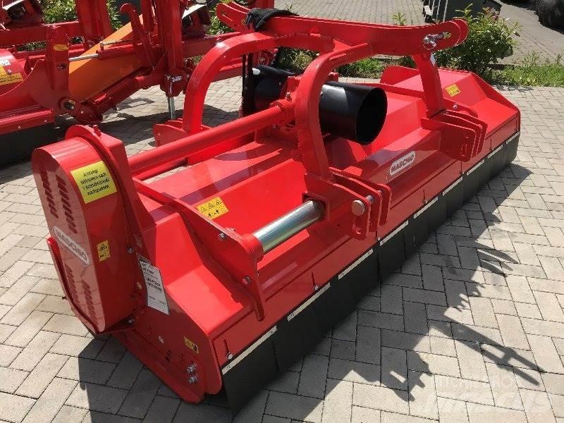 Maschio Bufalo 280 Otros equipos usados para la recolección de forraje