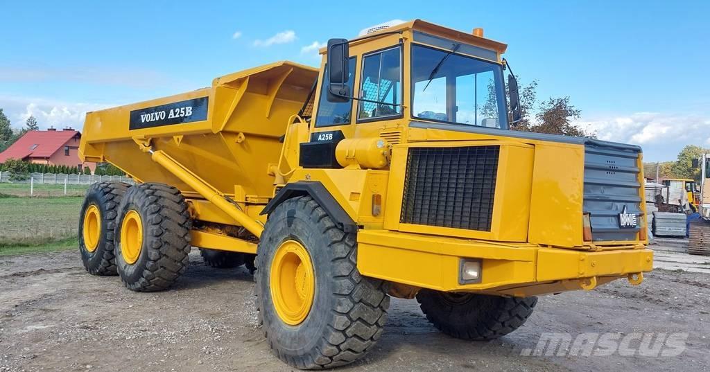Volvo A 25 B , A 25 C Dúmpers articulados