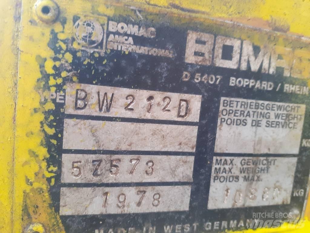 Bomag BW 212 D Compactadores de suelo