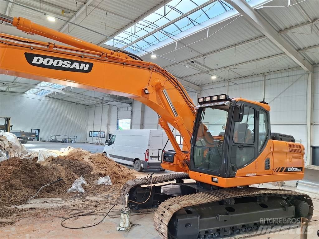 Doosan DX 235 NLC Construcción - Otros
