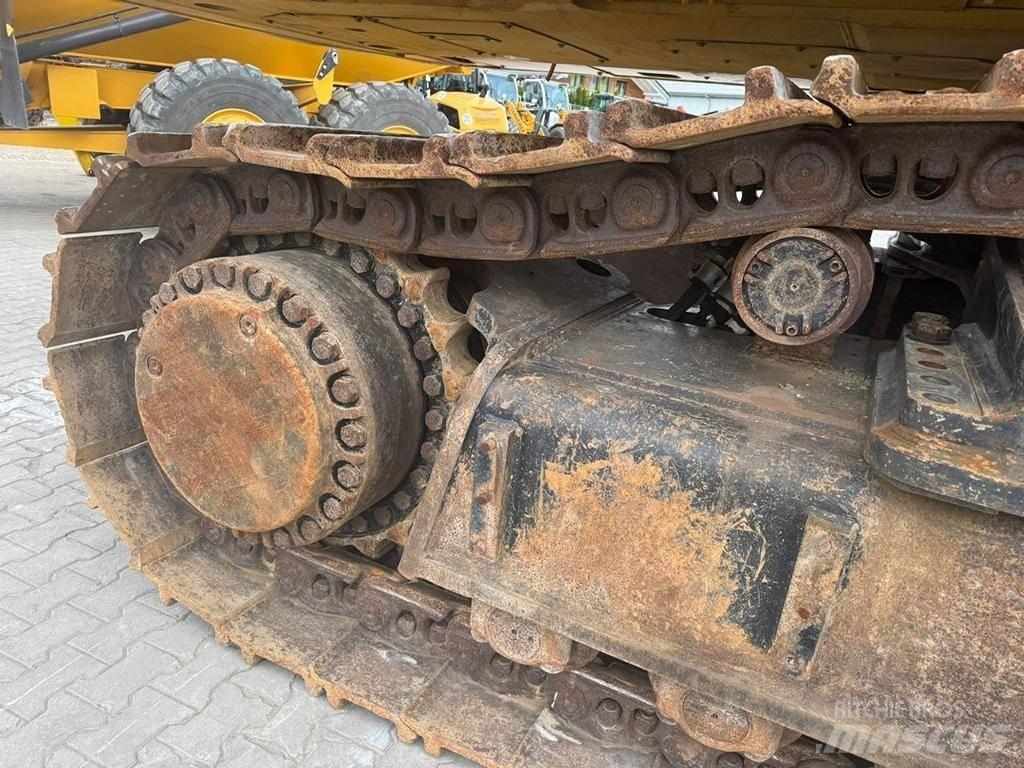 CAT 390 F L ME Excavadoras de cadenas