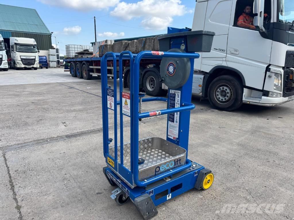 JLG Peco Lift Elevador de empuje manual