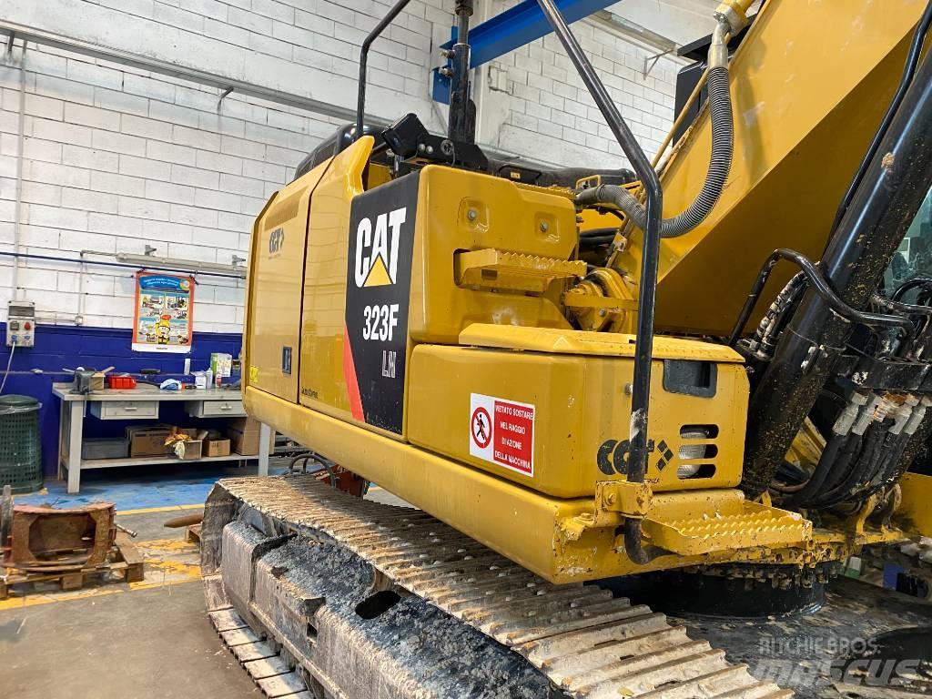 CAT 323F LN Excavadoras de cadenas