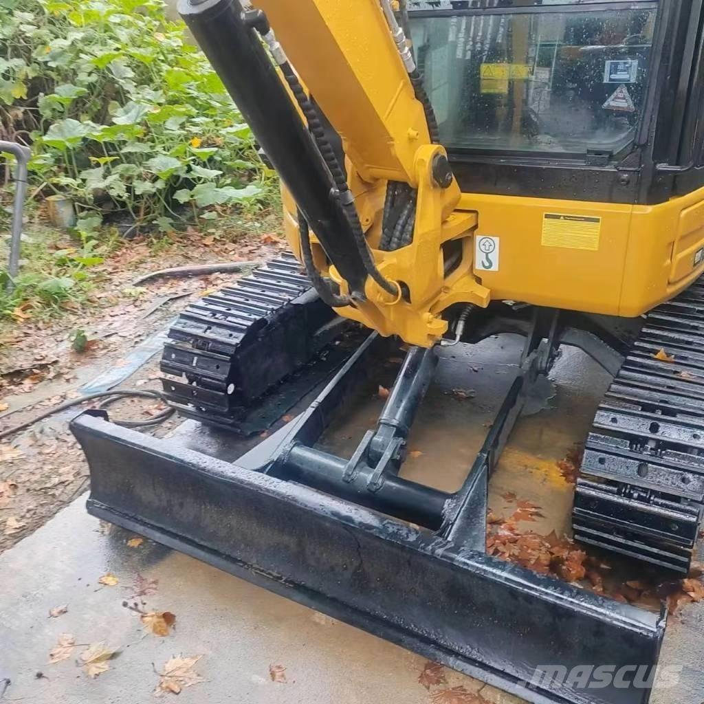 CAT 303.5 E CR Mini excavadoras < 7t