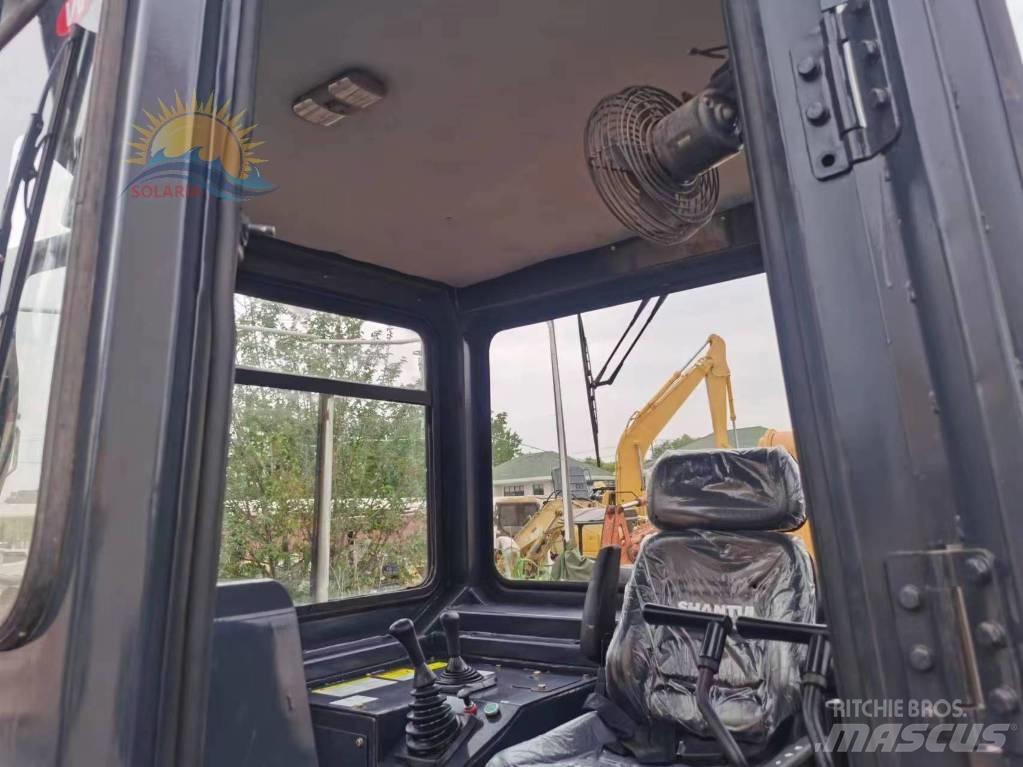 Shantui SD 32 Buldozer sobre oruga