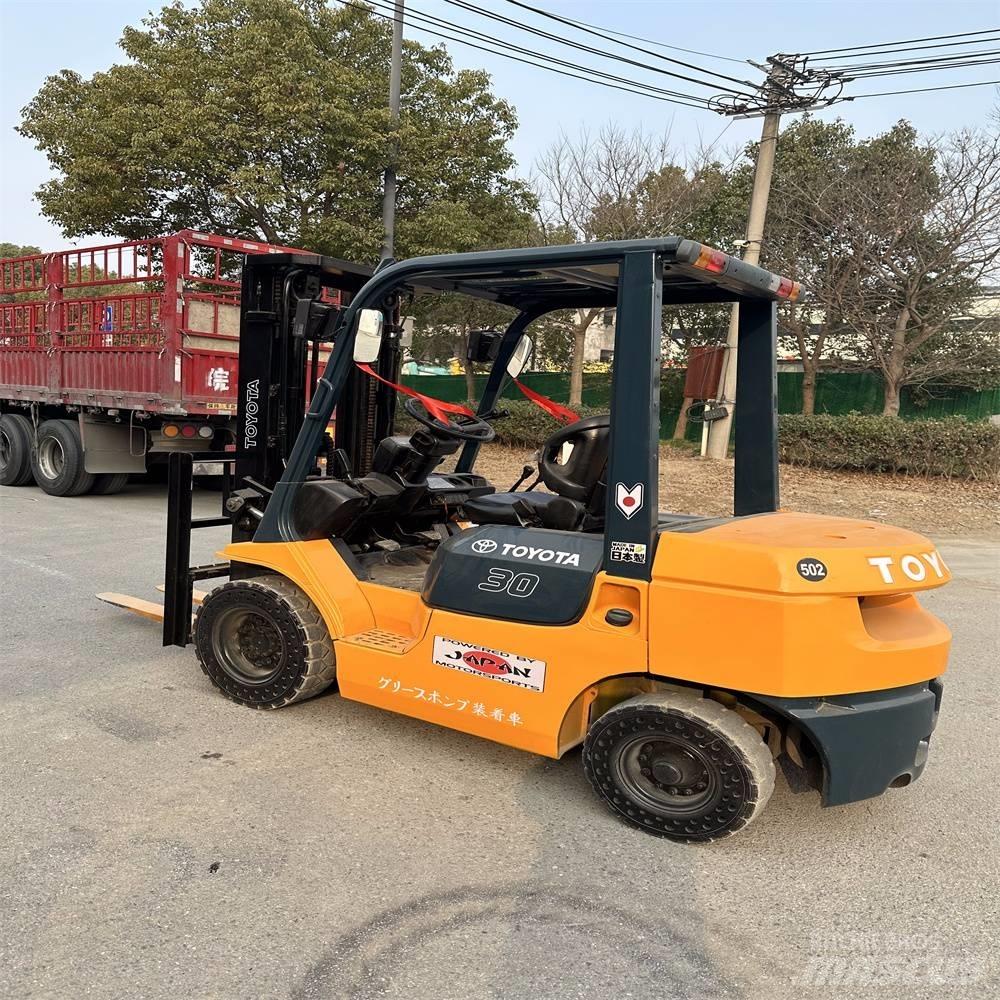 Toyota 62-7 FD N 30 Carretillas diesel