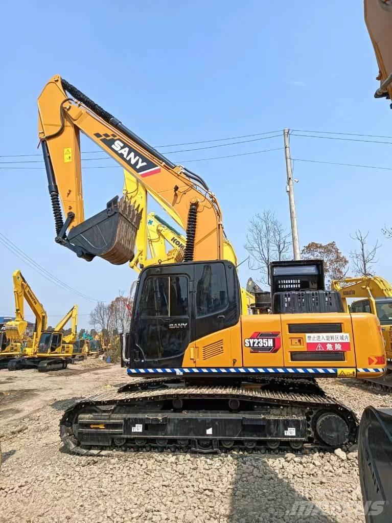 Sany SY 235 C Excavadoras de cadenas