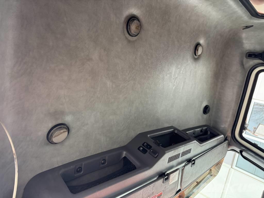 Mack GU813 Camiones bañeras basculantes o volquetes