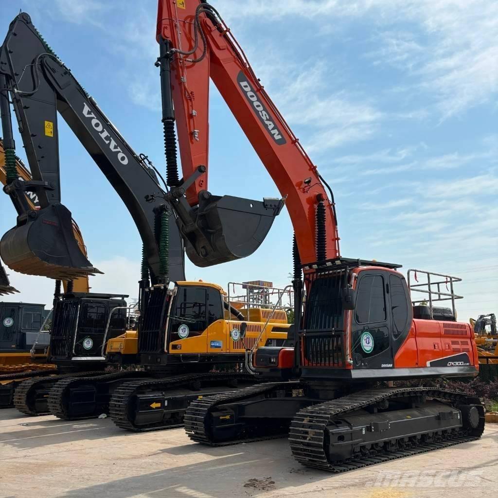 Doosan DX 300LC-9C Excavadoras de cadenas