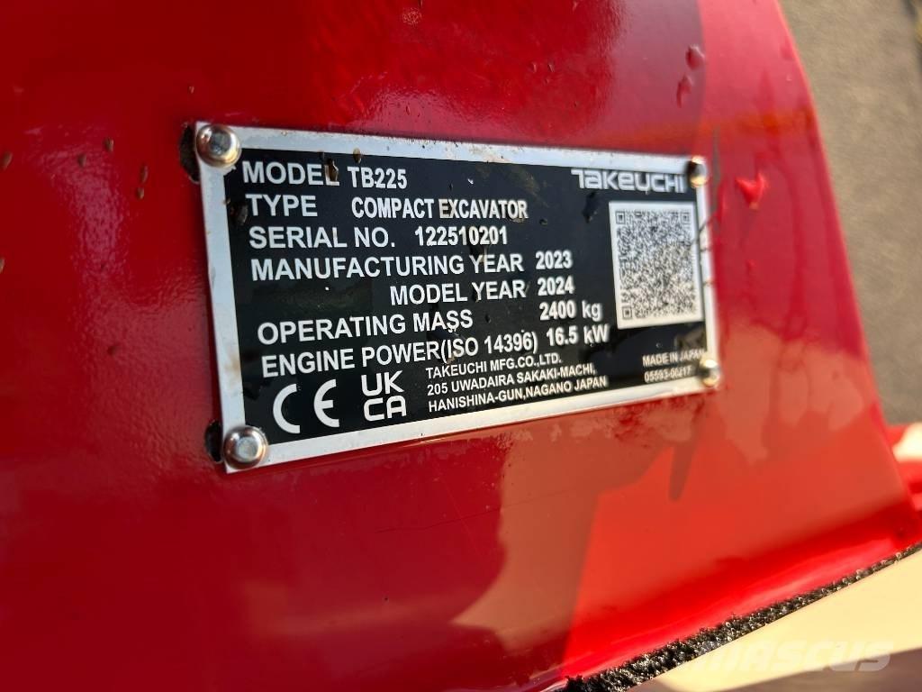 Takeuchi TB 225A V3 Mini excavadoras < 7t