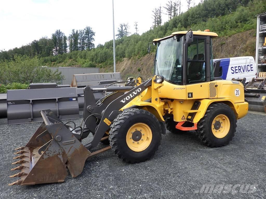 Volvo L 30 G Cargadoras sobre ruedas
